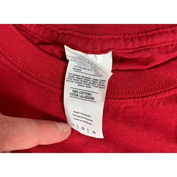 Arizona Diamondbacks Red Charity T-Shirt Size Large - Picture 3 of 4